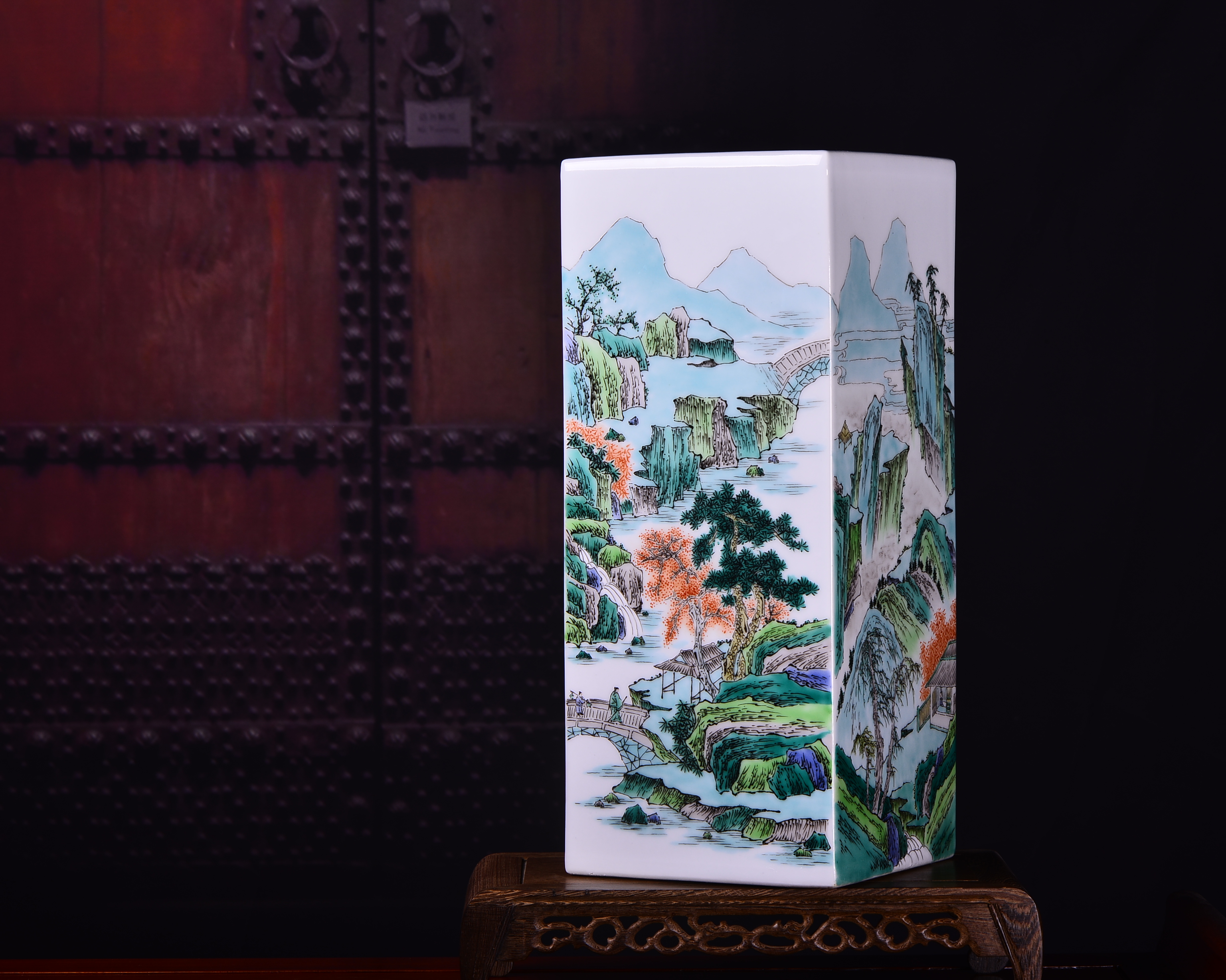 1999085502243848192.jpg 1999085502243848192.jpg